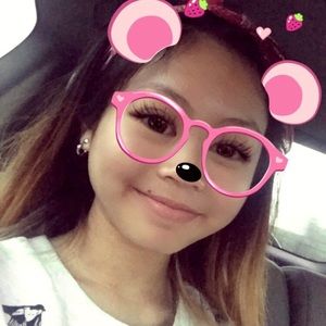 Meet your Posher, Quynh